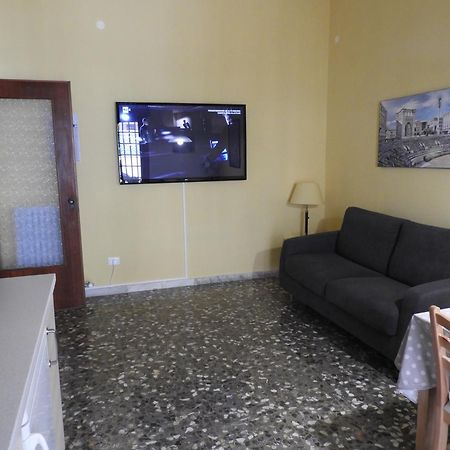 Appartement Oleandro E Glicine à Lecce Extérieur photo