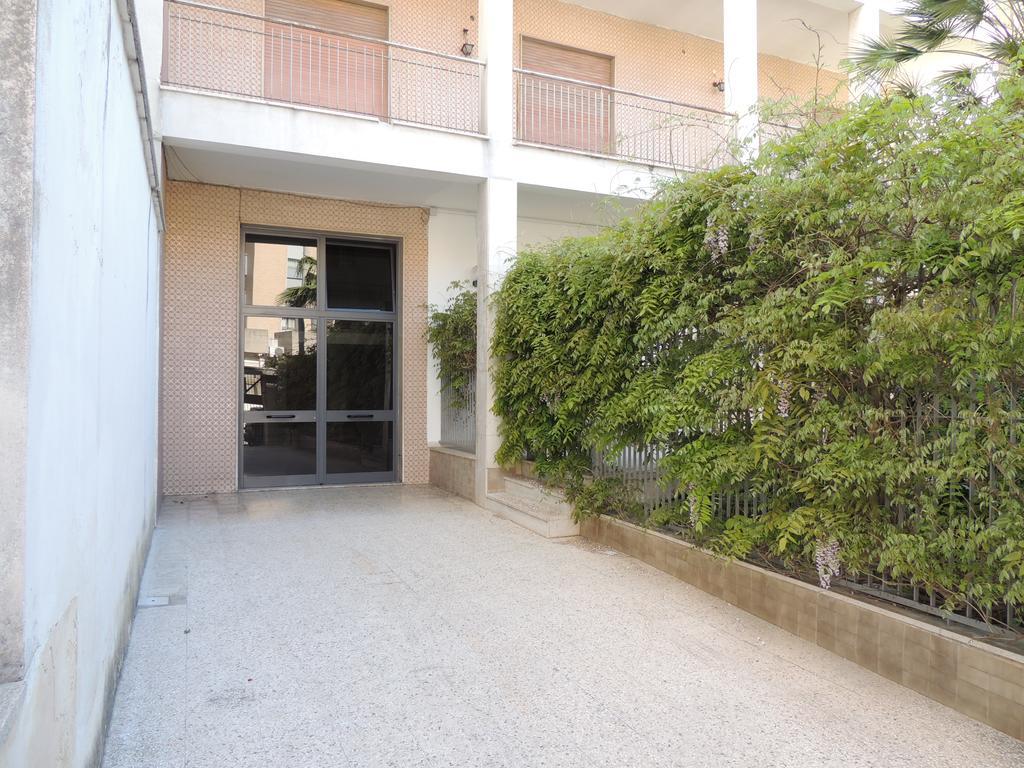 Appartement Oleandro E Glicine à Lecce Extérieur photo
