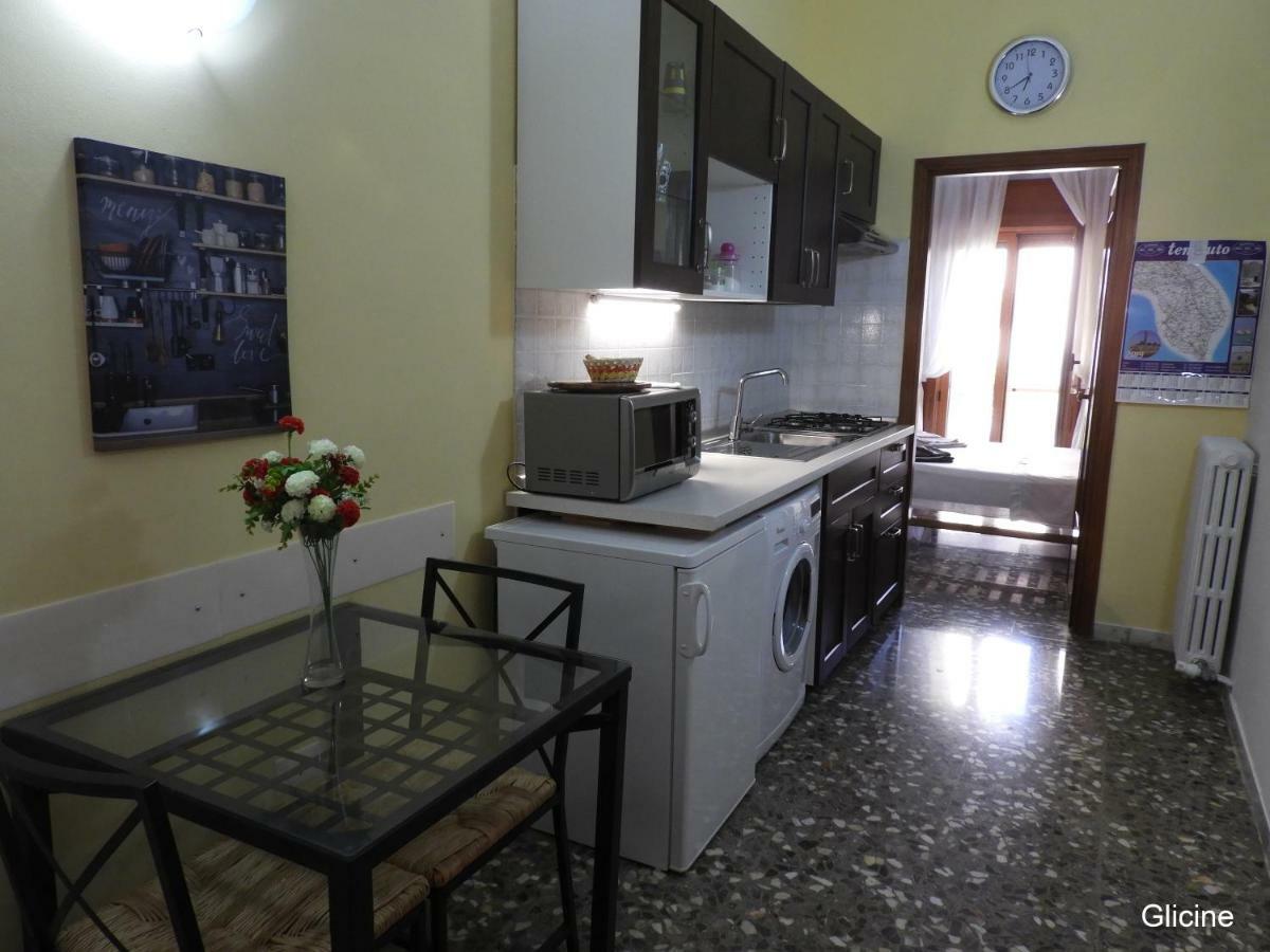 Appartement Oleandro E Glicine à Lecce Extérieur photo